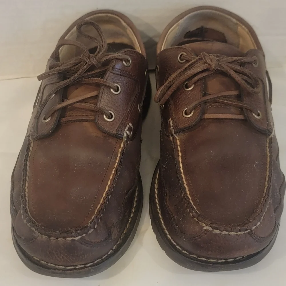 MEN'S L.L. BEAN BROWN LEATHER BOAT SHOES (sz 9-1/2 EE)